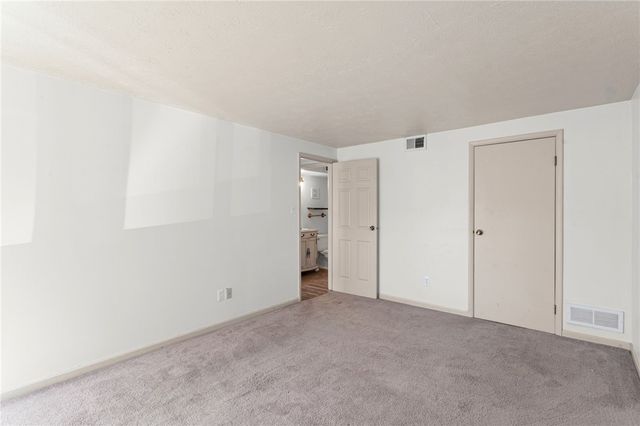 323 Ridge Point Cir 24, South Fayette, PA 15017