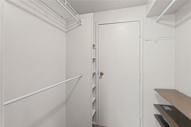 323 Ridge Point Cir 24, South Fayette, PA 15017