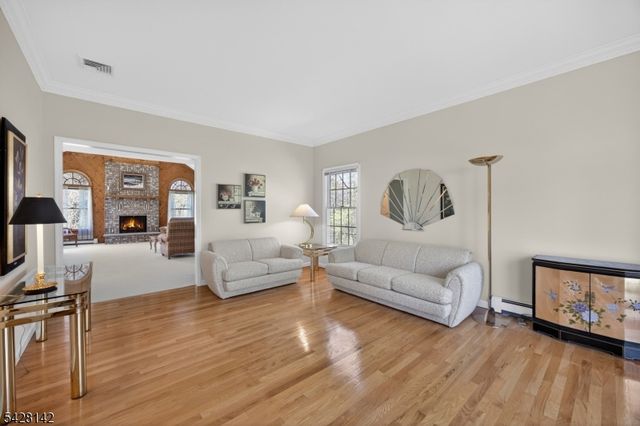 7 Cecilia Ct, Vernon Twp., NJ 07462