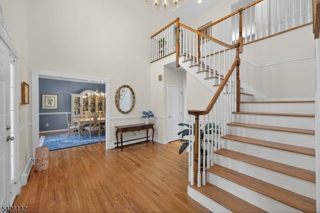 7 Cecilia Ct, Vernon Twp., NJ 07462