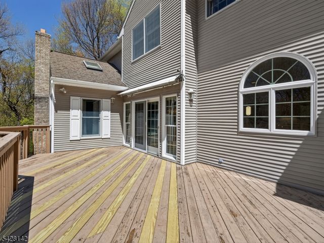 7 Cecilia Ct, Vernon Twp., NJ 07462