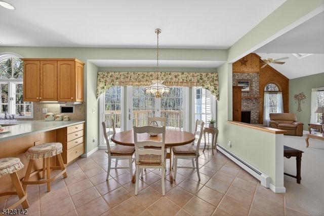 7 Cecilia Ct, Vernon Twp., NJ 07462
