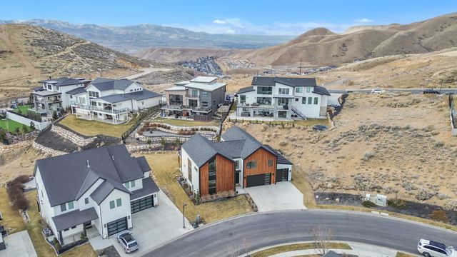 4945 N VIALETTO WAY, Lehi, UT 84043