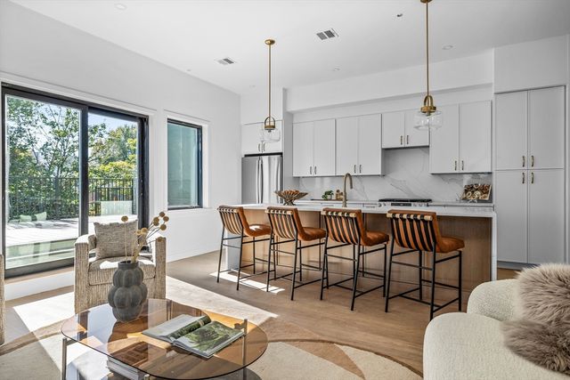 125 Addison Street 206, Boston, MA 02128