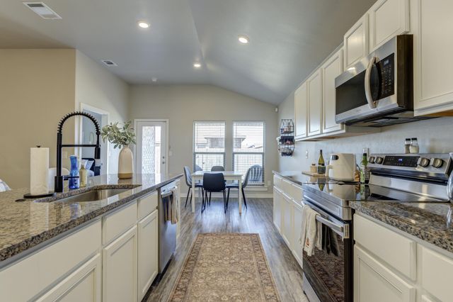 3314 Valencia Avenue, Lubbock, TX 79407