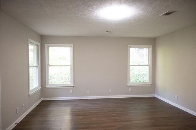345 FOREST VALLEY Road, Lawrenceville, GA 30046