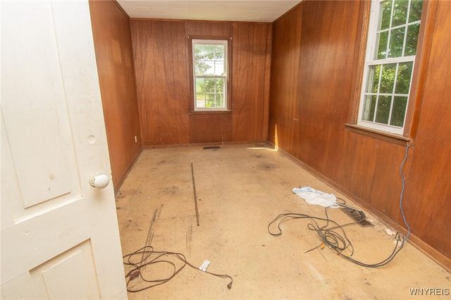 6139 State Route 20a East, Warsaw, NY 14569