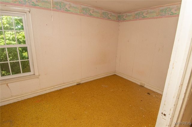 6139 State Route 20a East, Warsaw, NY 14569