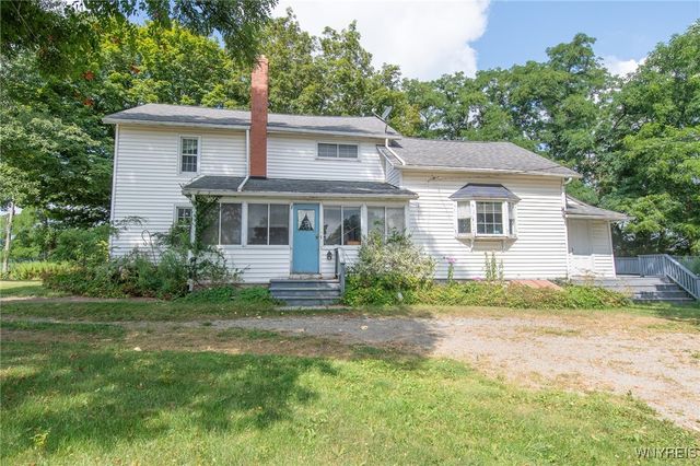 6139 State Route 20a East, Warsaw, NY 14569