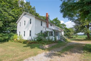 6139 State Route 20a East, Warsaw, NY 14569