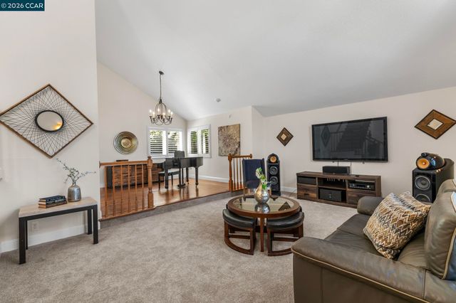 1267 Quiet Circle, Concord, CA 94521