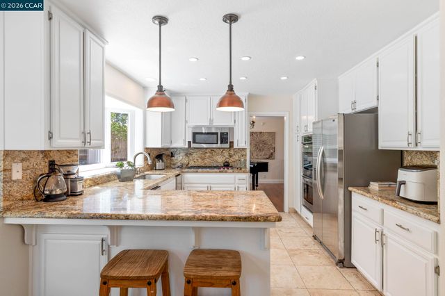 1267 Quiet Circle, Concord, CA 94521