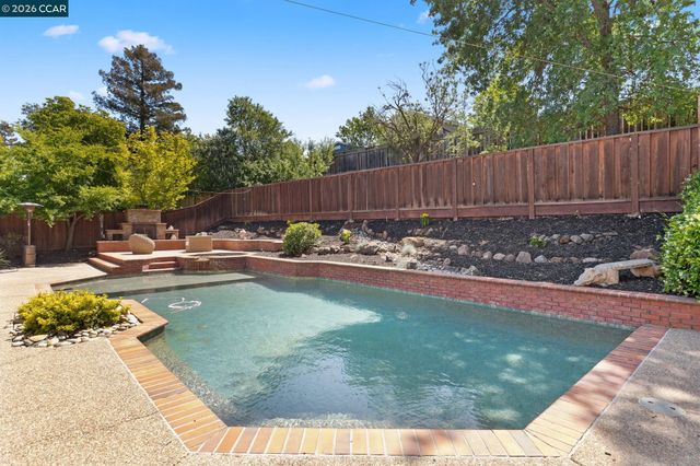 1267 Quiet Circle, Concord, CA 94521