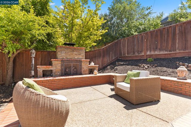 1267 Quiet Circle, Concord, CA 94521