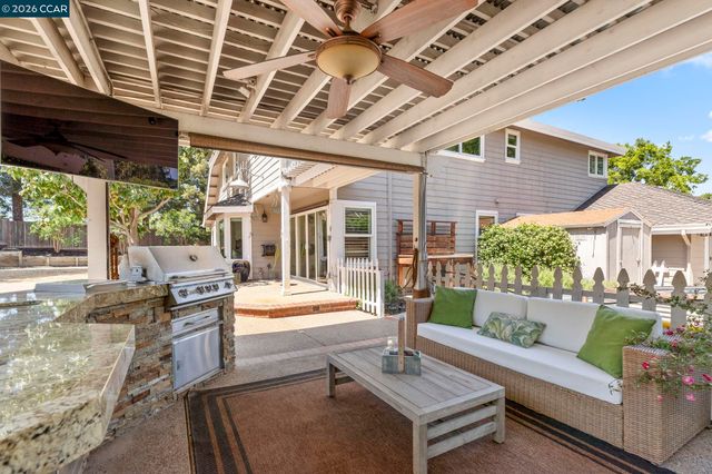 1267 Quiet Circle, Concord, CA 94521