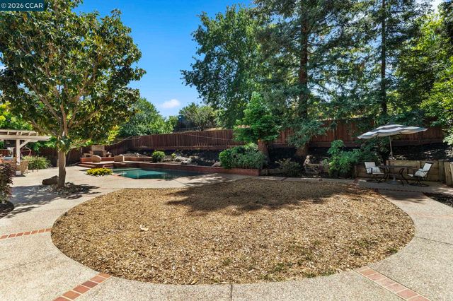 1267 Quiet Circle, Concord, CA 94521
