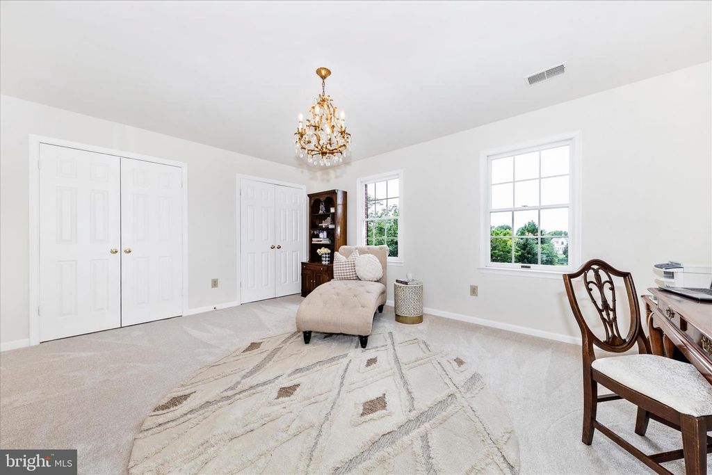 Image 27 of property listing at 18117 HAYLOFT DR, Derwood, MD 20855