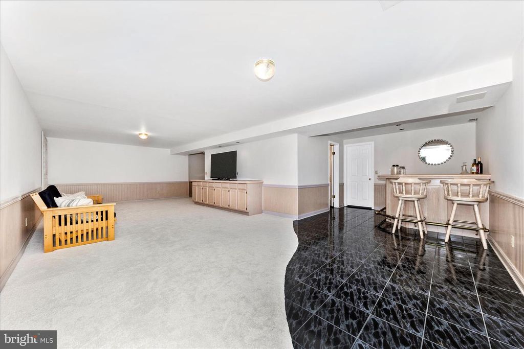 Image 35 of property listing at 18117 HAYLOFT DR, Derwood, MD 20855