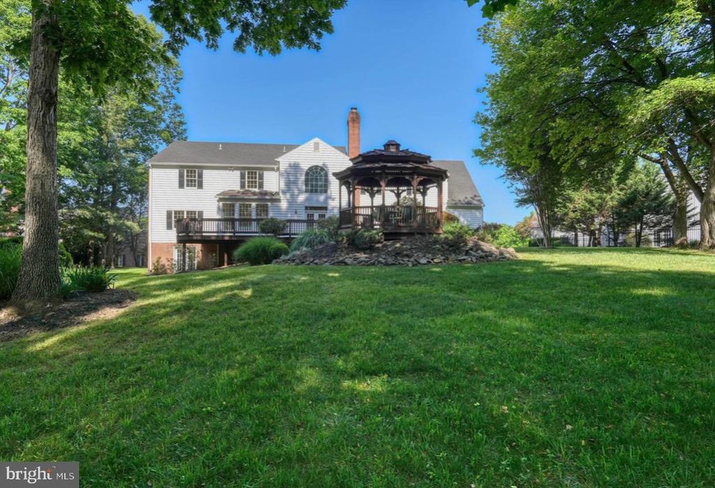 Image 46 of property listing at 18117 HAYLOFT DR, Derwood, MD 20855