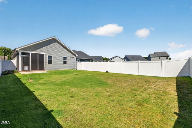 60 Altimont Street, Smithfield, NC 27577
