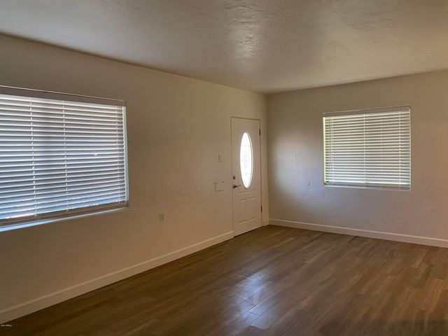 807 E Amelia Avenue, Phoenix, AZ 85014