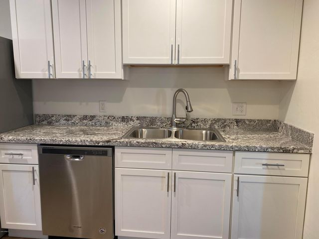 807 E Amelia Avenue, Phoenix, AZ 85014