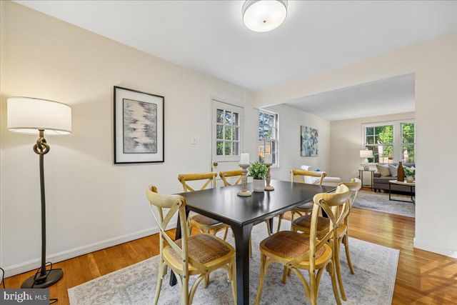 627 CROCUS DR, Rockville, MD 20850