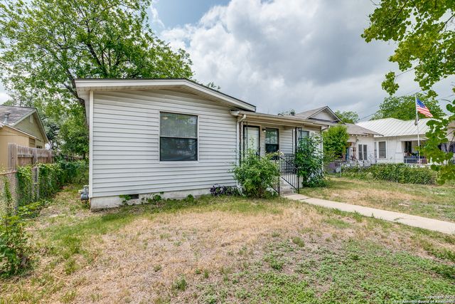 142 HELENA ST, San Antonio, TX 78204