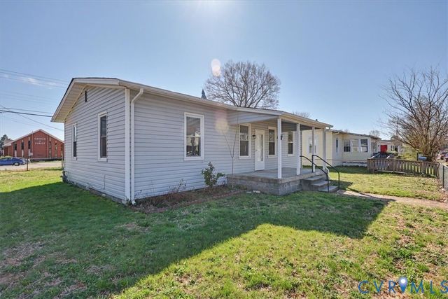 311 N 5th Ave, Hopewell, VA 23860