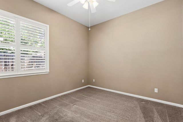 1933 Bunting Ln, Lincoln, CA 95648