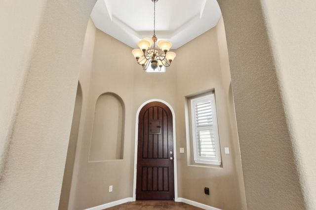 1933 Bunting Ln, Lincoln, CA 95648