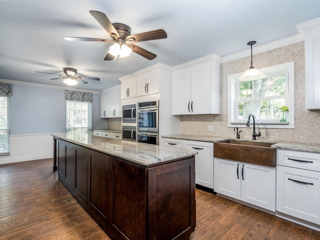 8003 Twining Oaks Lane, Spring, TX 77379