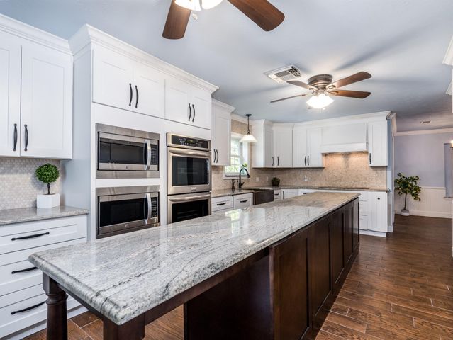 8003 Twining Oaks Lane, Spring, TX 77379