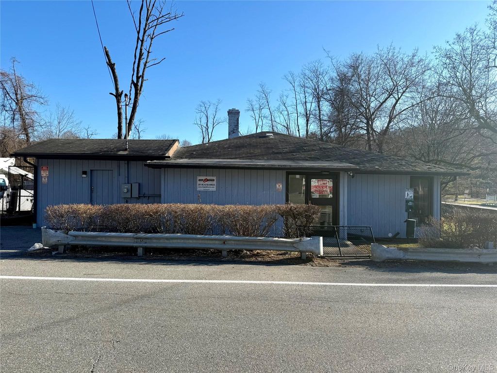 1 Dogwood Road, Cortlandt Manor, NY 10567 — photo 2