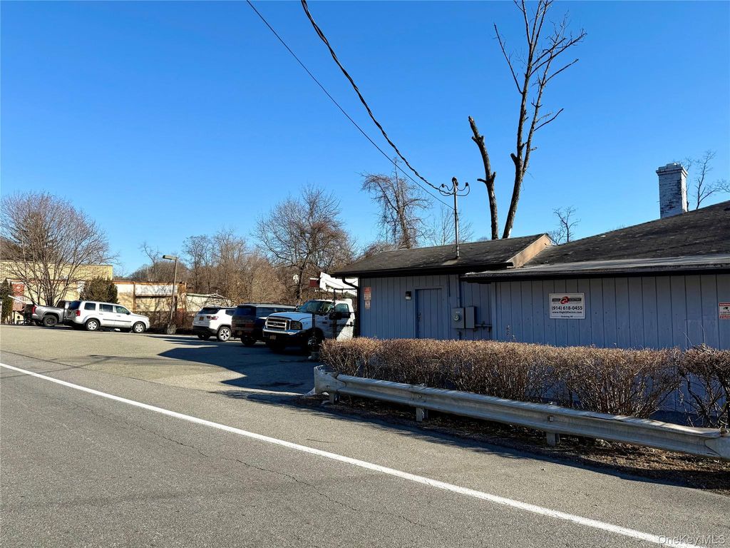 1 Dogwood Road, Cortlandt Manor, NY 10567 — photo 3