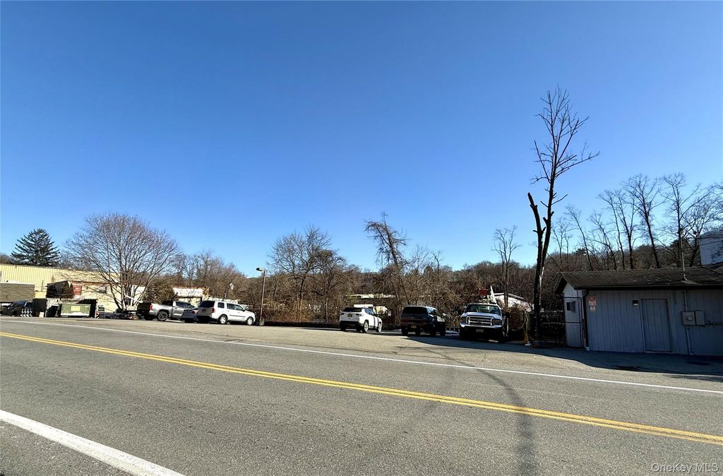 1 Dogwood Road, Cortlandt Manor, NY 10567 — photo 5