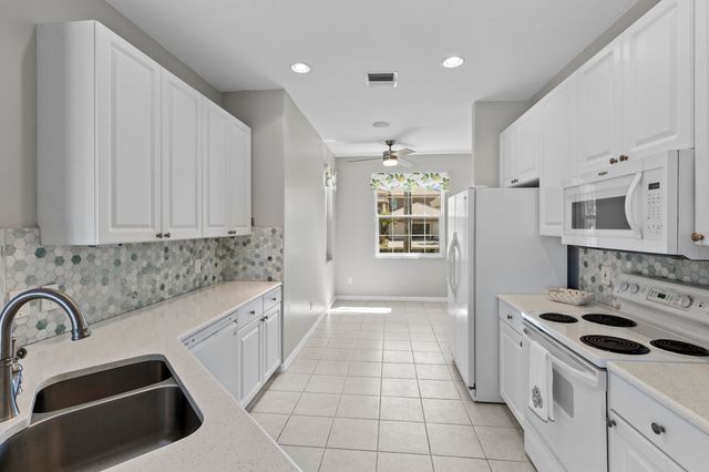 508 NW Waverly Circle, Port St. Lucie, Port St Lucie, FL 34983