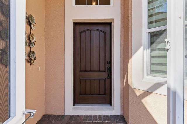 508 NW Waverly Circle, Port St. Lucie, Port St Lucie, FL 34983