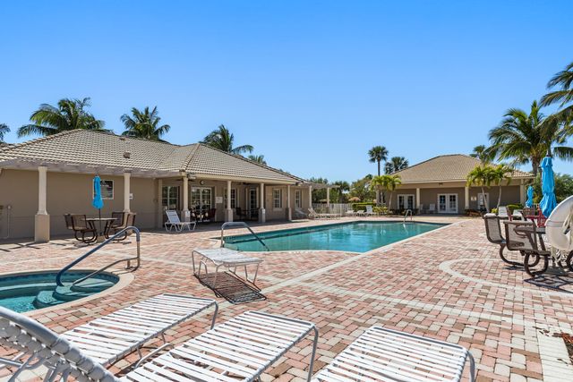 508 NW Waverly Circle, Port St. Lucie, Port St Lucie, FL 34983