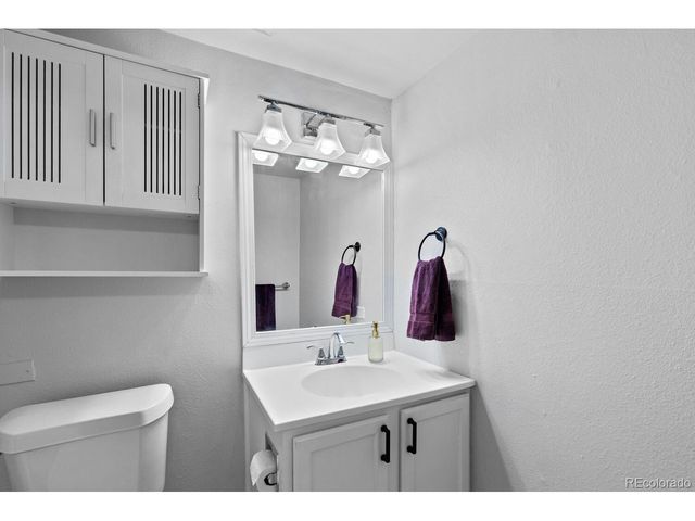 1350 Josephine St 203, Denver, CO 80206