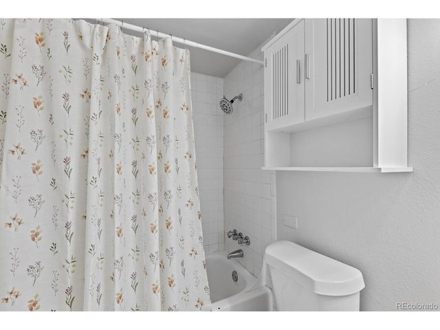 1350 Josephine St 203, Denver, CO 80206