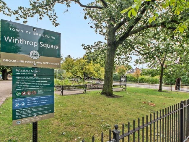 46 Browne St 5, Brookline, MA 02446