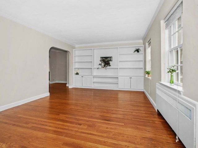 46 Browne St 5, Brookline, MA 02446