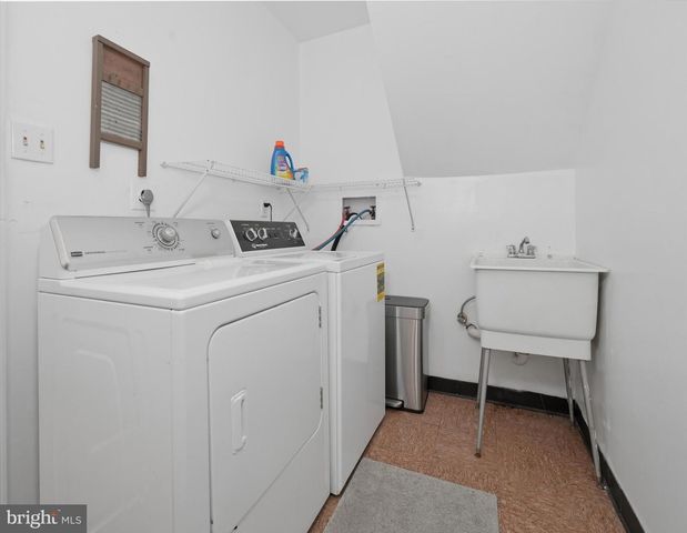 49 ROCKFORD RD, Wilmington, DE 19806