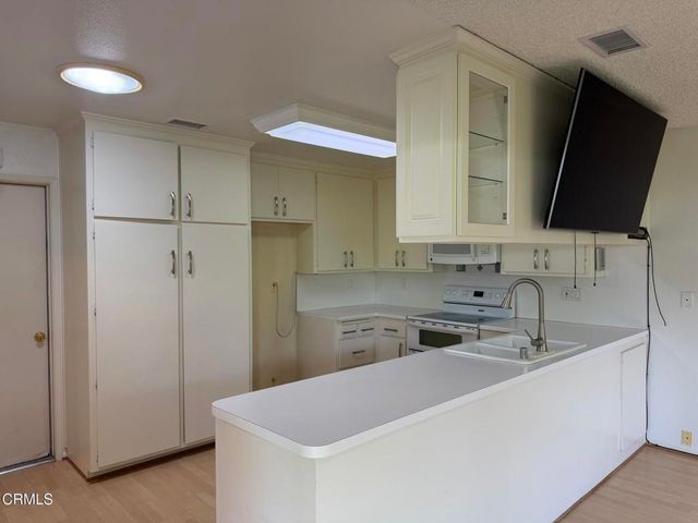 257 E Garden Green, Port Hueneme, CA 93041
