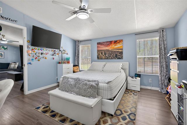 16820 SE 165TH AVENUE, Weirsdale, FL 32195