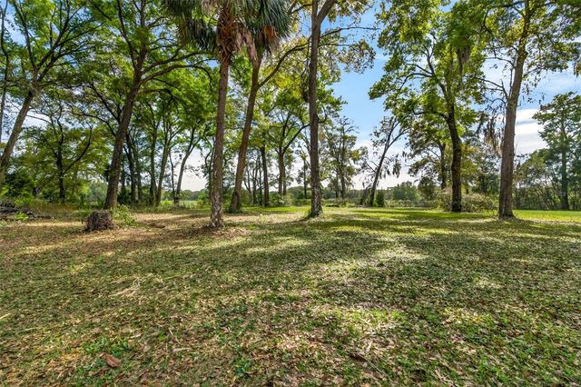 16820 SE 165TH AVENUE, Weirsdale, FL 32195