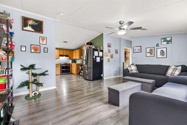 16820 SE 165TH AVENUE, Weirsdale, FL 32195