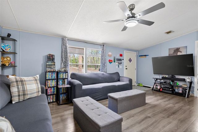 16820 SE 165TH AVENUE, Weirsdale, FL 32195