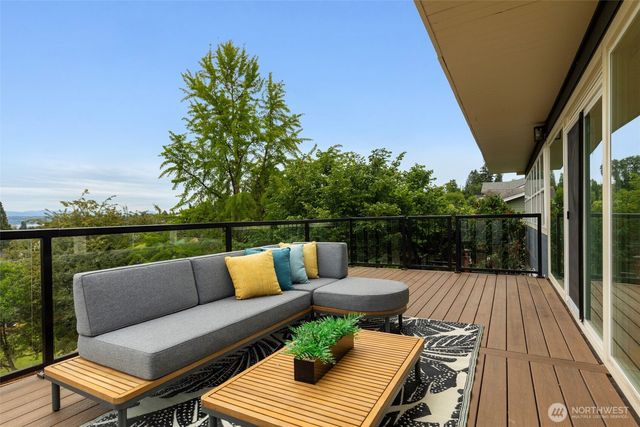 3511 S Thistle Street, Seattle, WA 98118